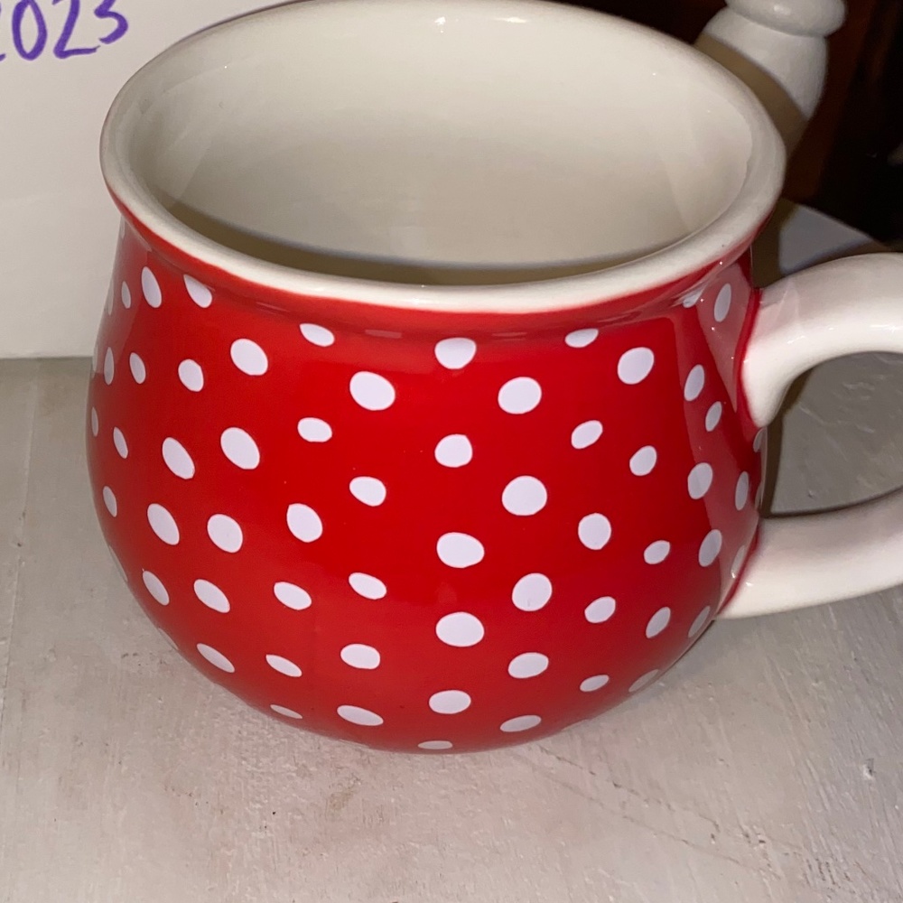 Pioneer women red polka dot Qvc mug
